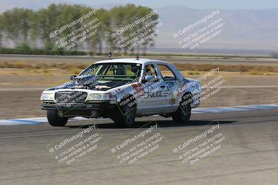 media/Oct-01-2022-24 Hours of Lemons (Sat) [[0fb1f7cfb1]]/10am (Front Straight)/